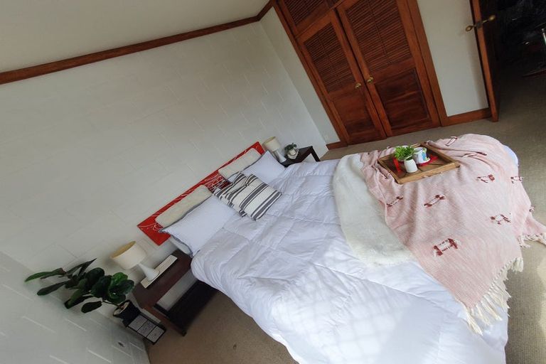 Photo of property in 1/295 East Coast Road, Mairangi Bay, Auckland, 0630