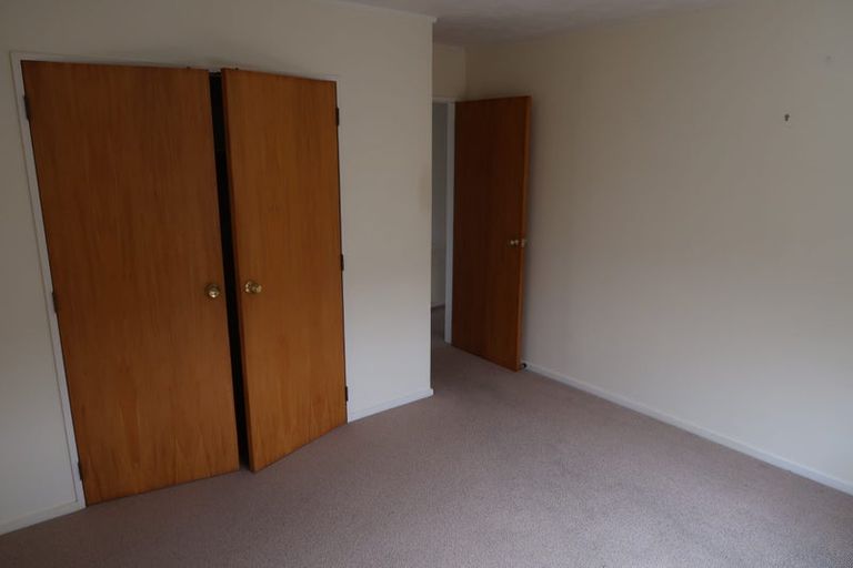 Photo of property in 5a Waimarie Avenue, Paraparaumu, 5032