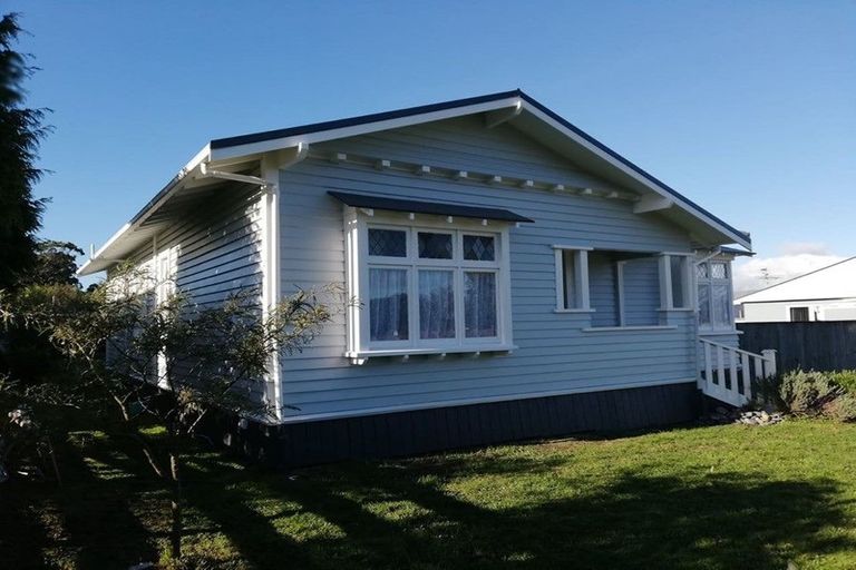 Photo of property in 37 Harrison Street West, Featherston, 5710