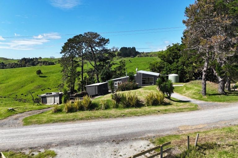 Photo of property in 116 Shegadeen Road, Wharehine, Wellsford, 0973