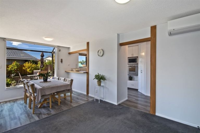 Photo of property in 20 Karnak Crescent, Russley, Christchurch, 8042