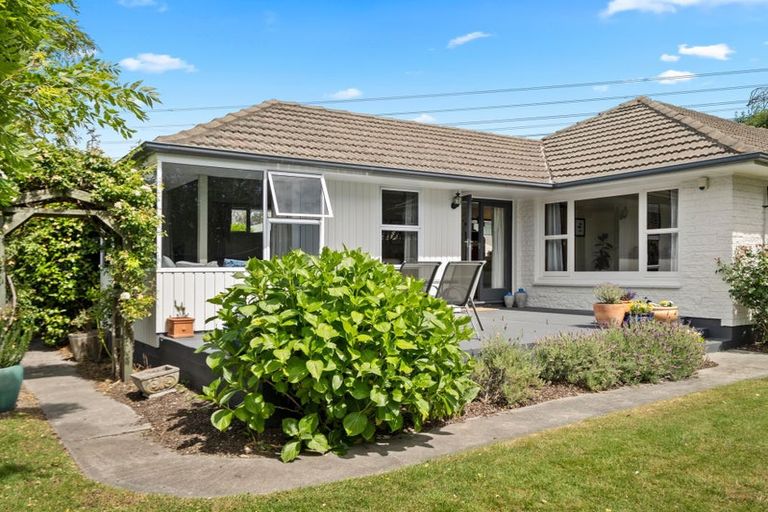 Photo of property in 9 Arlington Street, Burnside, Christchurch, 8053