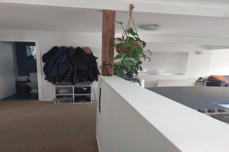 Photo of property in 26 Clarence Street, Brooklyn, Wellington, 6021