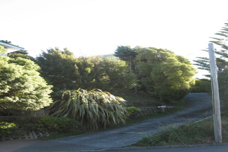 Photo of property in 34 Black Rock Road, Newlands, Wellington, 6037