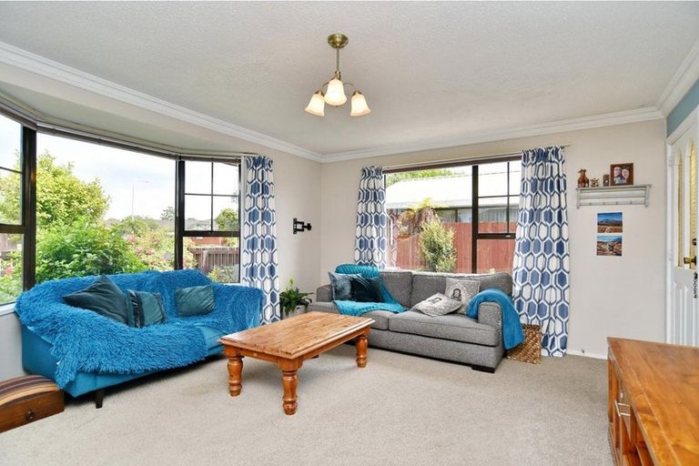 Photo of property in 1/50 Dunbarton Street, Redwood, Christchurch, 8051