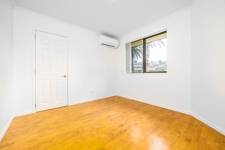 Photo of property in 1 San Diego Court, Henderson, Auckland, 0612