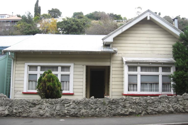 Photo of property in 20 Faraday Street, Hospital Hill, Napier, 4110