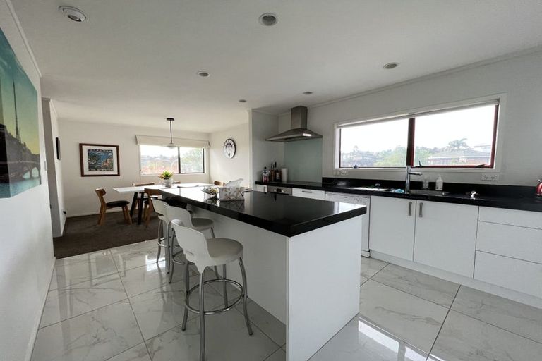 Photo of property in 50 Redwing Street, Browns Bay, Auckland, 0630