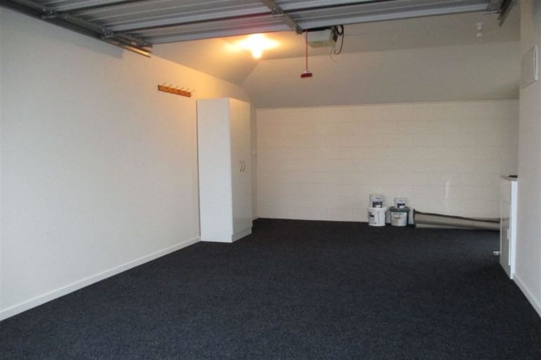 Photo of property in 10 Cris Lodge Courts, Hornby, Christchurch, 8042