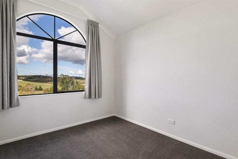 Photo of property in 139 Ostrich Farm Road, Pukekohe, 2676