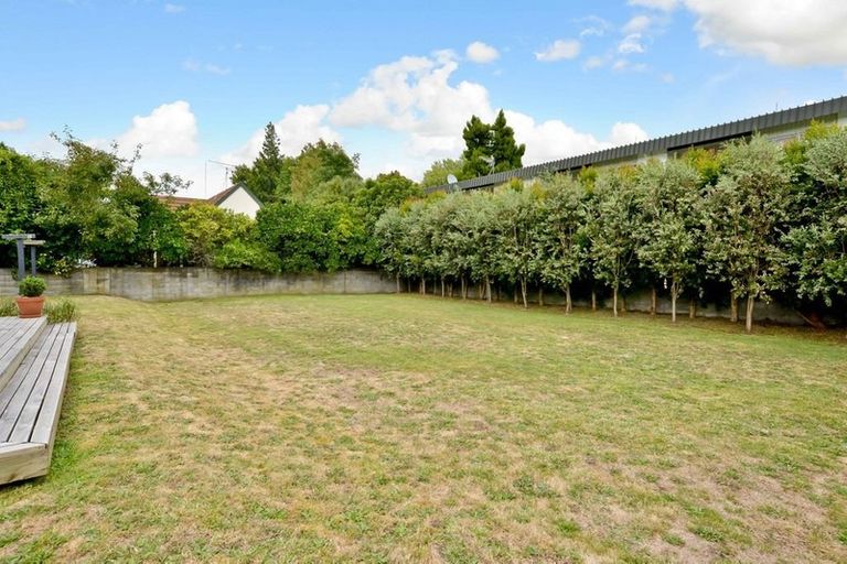 Photo of property in 215 River Road, Claudelands, Hamilton, 3214