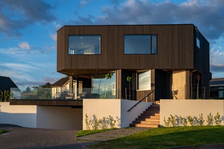 Photo of property in 50 Iona Road, Havelock North, 4130