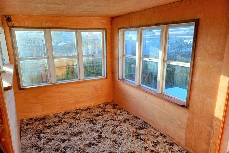 Photo of property in 238 Saint Aubyn Street, New Plymouth, 4310