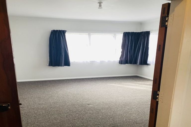 Photo of property in 73a Waiuta Street, Titahi Bay, Porirua, 5022