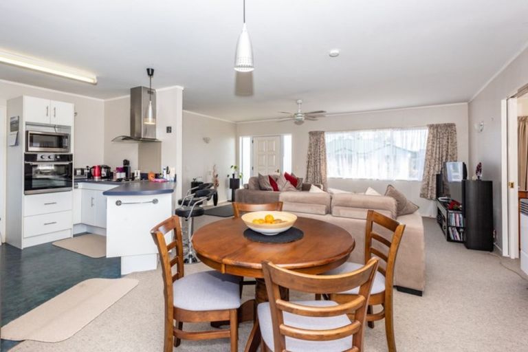 Photo of property in 5 Helen-mary Place, Lytton West, Gisborne, 4010