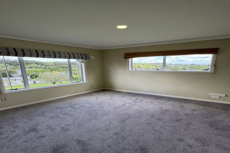 Photo of property in 4 Olwyn Place, Greenhithe, Auckland, 0632
