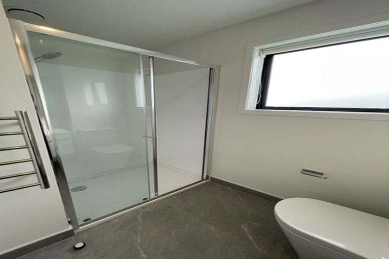 Photo of property in 9a Welby Place, Mangere, Auckland, 2022