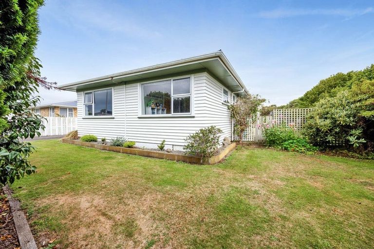 Photo of property in 9 Mccarthy Street, Hawera, 4610