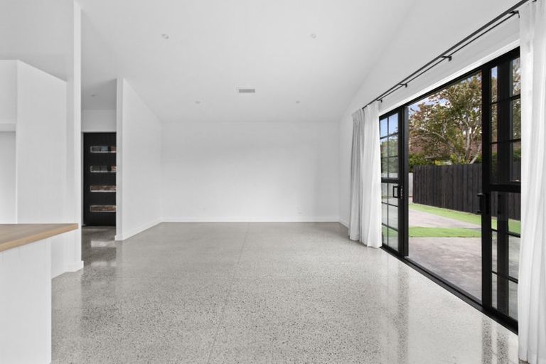 Photo of property in 7 Robinson Street, Cambridge, 3434