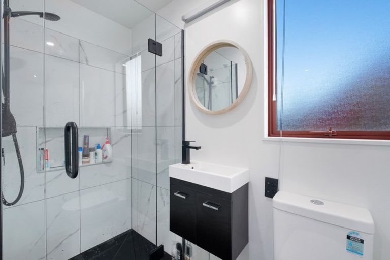 Photo of property in 47 Lagoon Avenue, Albert Town, Wanaka, 9305