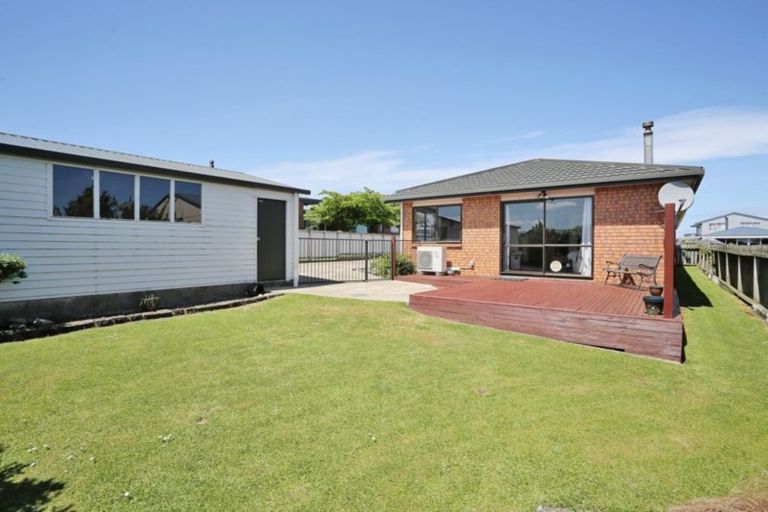 Photo of property in 22 Milford Street, Heidelberg, Invercargill, 9812