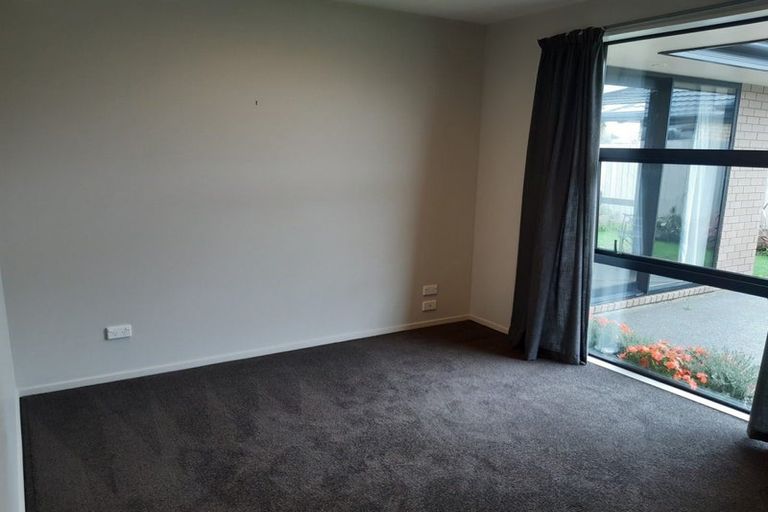 Photo of property in 6 Shale Court, Rolleston, 7614