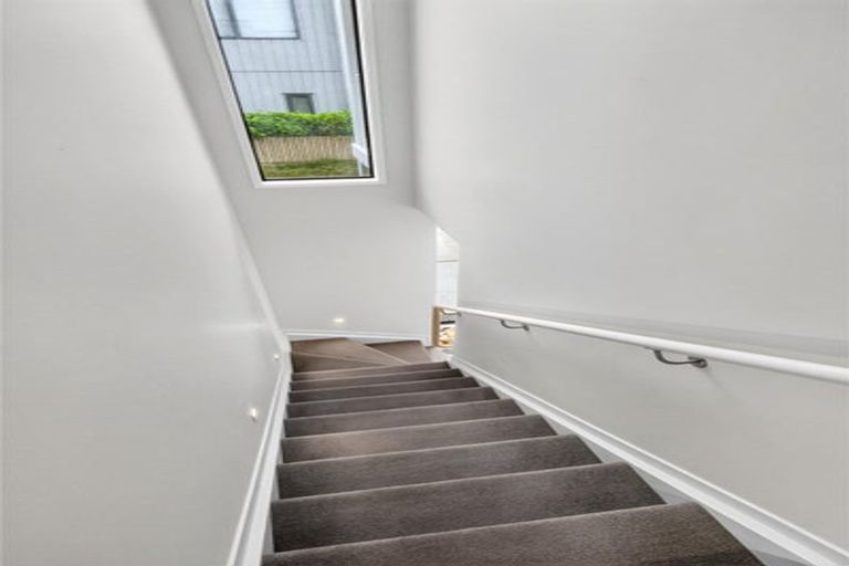 Photo of property in 20 Pukewhero Rise, Westgate, Auckland, 0614