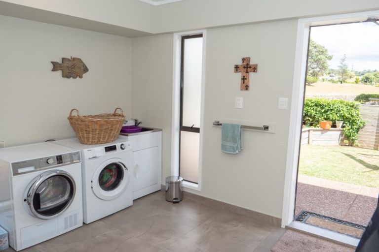 Photo of property in 18 Colonel Mould Drive, Mangonui, 0420