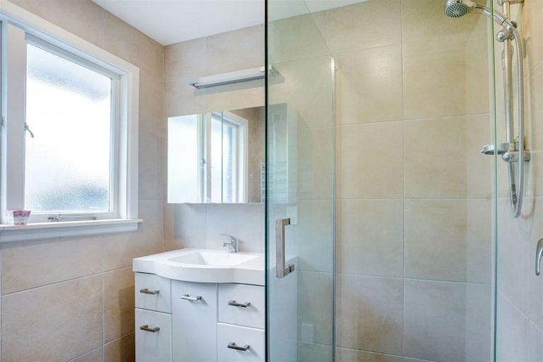 Photo of property in 2/15 Wairarapa Terrace, Merivale, Christchurch, 8014