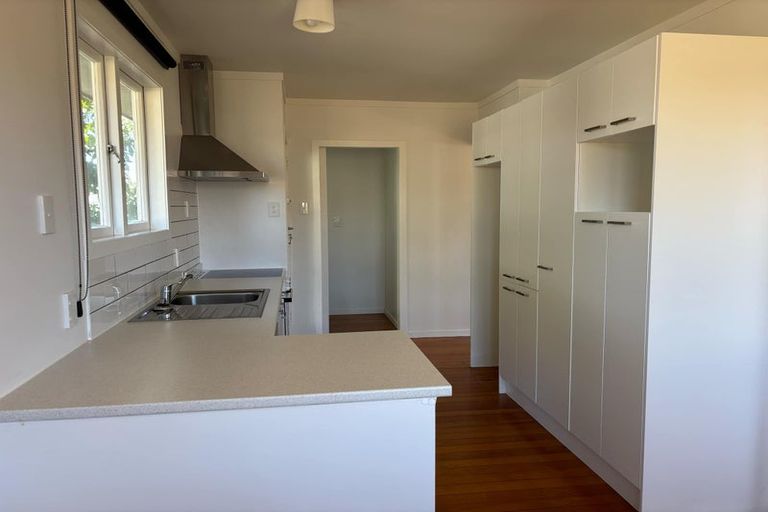 Photo of property in 8 Wanaka Place, Glenview, Hamilton, 3206