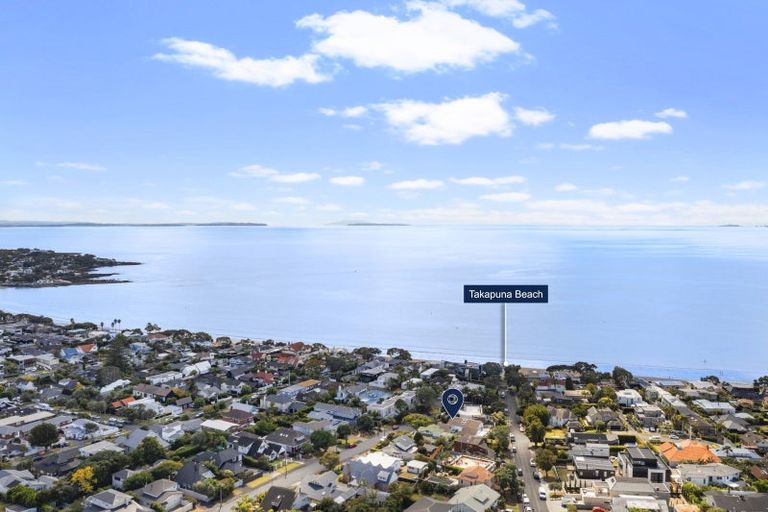 Photo of property in 1/17 Cameron Street, Takapuna, Auckland, 0622