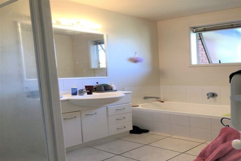 Photo of property in 7 Joe Burns Place, Wigram, Christchurch, 8042