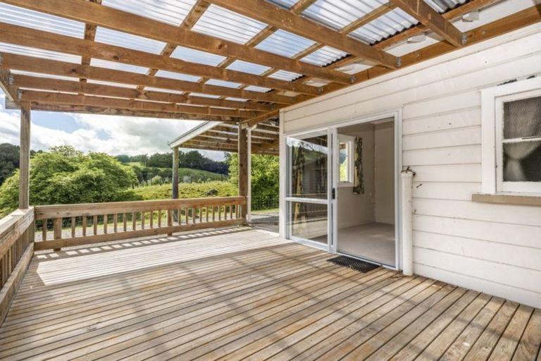 Photo of property in 3050 Tiniroto Road, Tiniroto, Manutuke, 4078