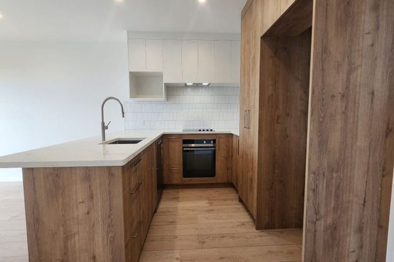 Photo of property in 17/23 Makomako Drive, Orewa, 0931
