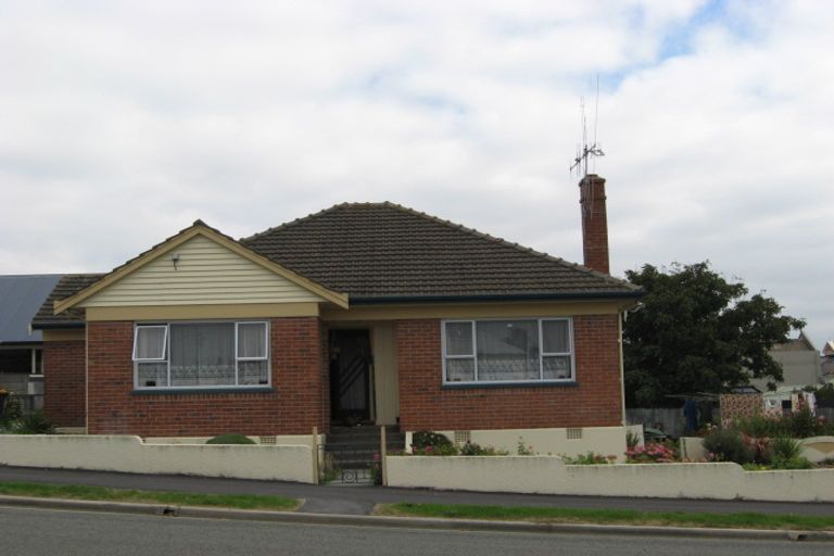 Photo of property in 21 Victoria Street, Parkside, Timaru, 7910