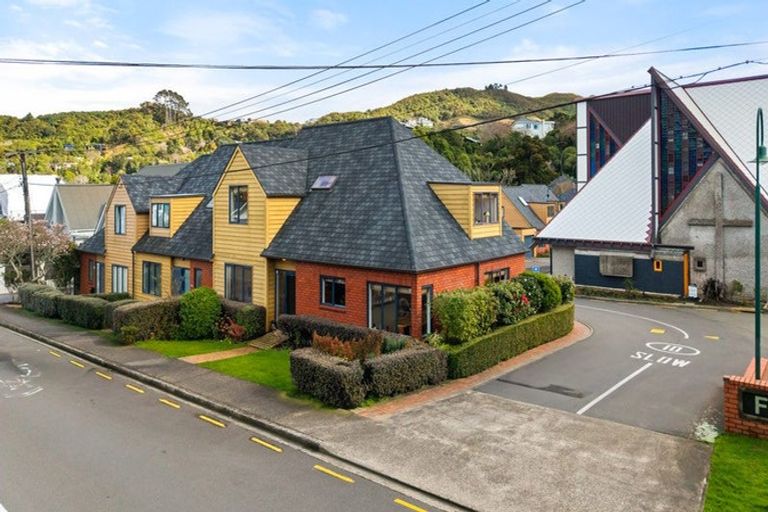Photo of property in 58 Friend Street, Karori, Wellington, 6012