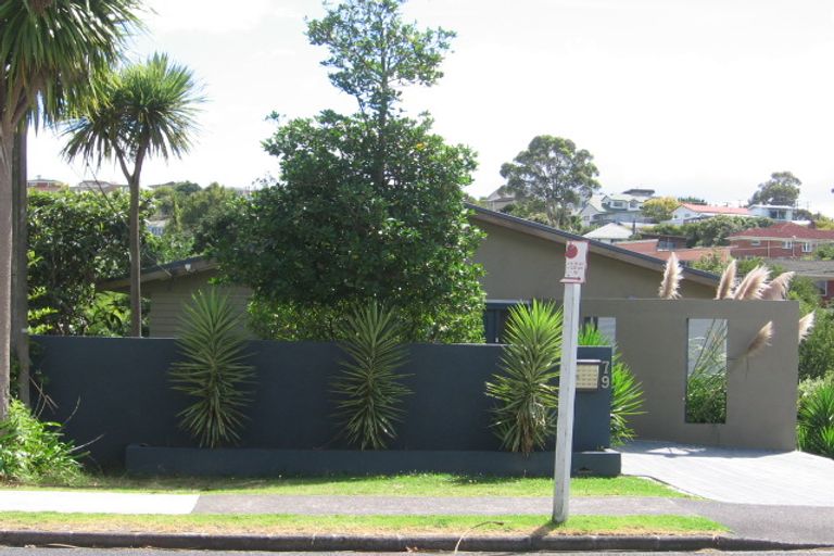 Photo of property in 81 Saddleback Rise, Murrays Bay, Auckland, 0630