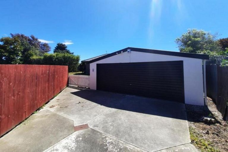 Photo of property in 2/119 Marlow Road, Aranui, Christchurch, 8061