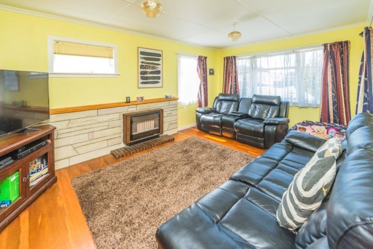 Photo of property in 69 Totara Street, Tawhero, Whanganui, 4501