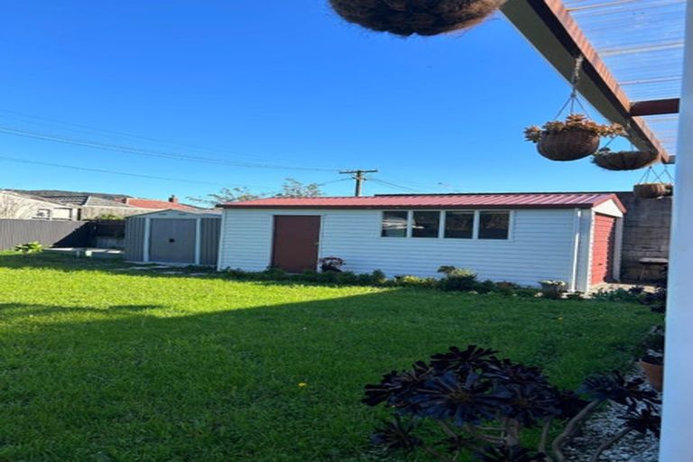 Photo of property in 36 Chapman Crescent, Naenae, Lower Hutt, 5011