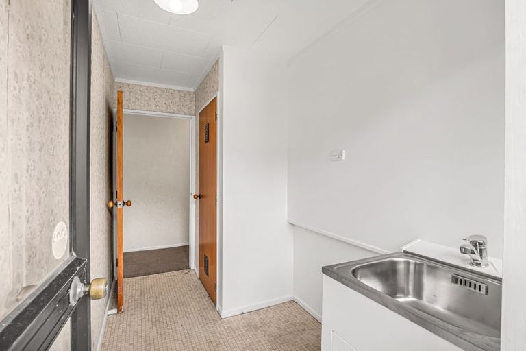 Photo of property in 11 Cornwall Street, Levin, 5510