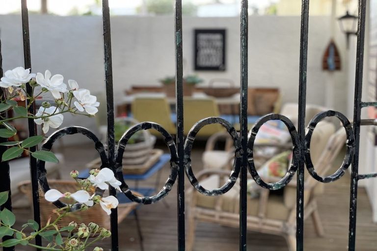 Photo of property in 21 Centreway Road, Port Waikato, 2695