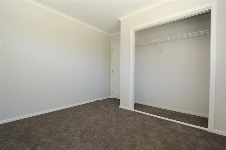 Photo of property in 2/11 Dover Road, Saint Andrews, Hamilton, 3200