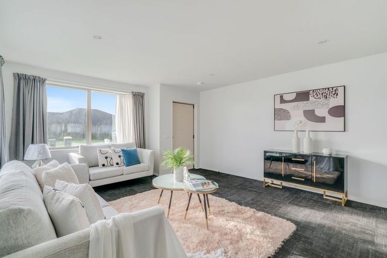 Photo of property in 18 Dalray Avenue, Takanini, 2112