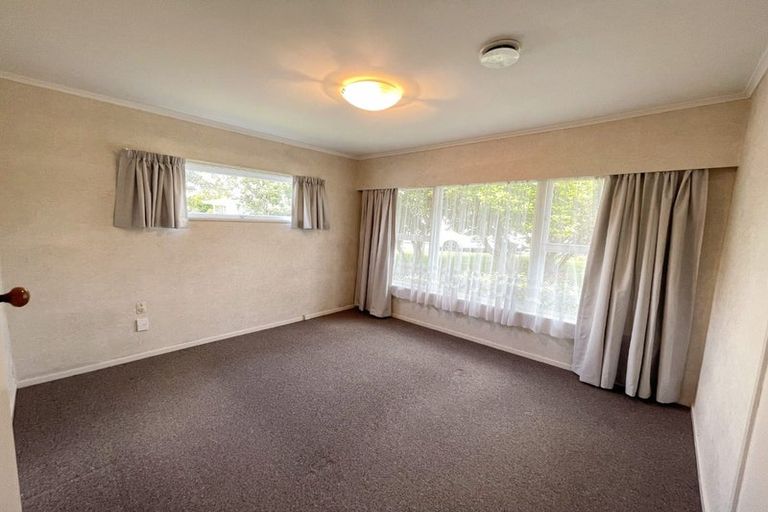 Photo of property in 2a Hazeldene Place, Opaheke, Papakura, 2113