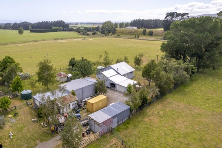 Photo of property in 2532 Lake Ferry Road, Pirinoa, Featherston, 5772