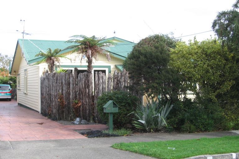 Photo of property in 14 Boulcott Street, Boulcott, Lower Hutt, 5010