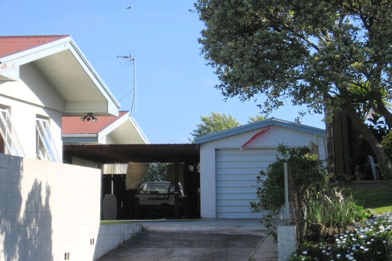 Photo of property in 318c Oceanbeach Road, Mount Maunganui, 3116