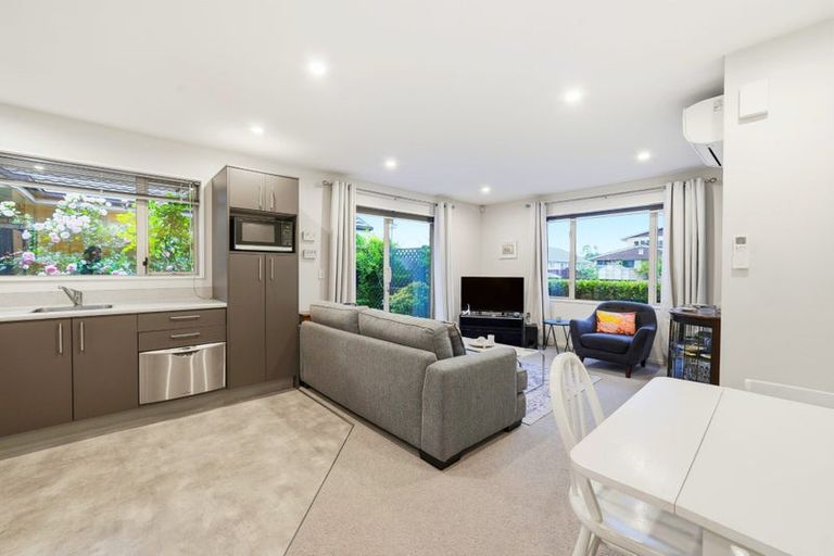 Photo of property in 94 Briggs Road, Shirley, Christchurch, 8052