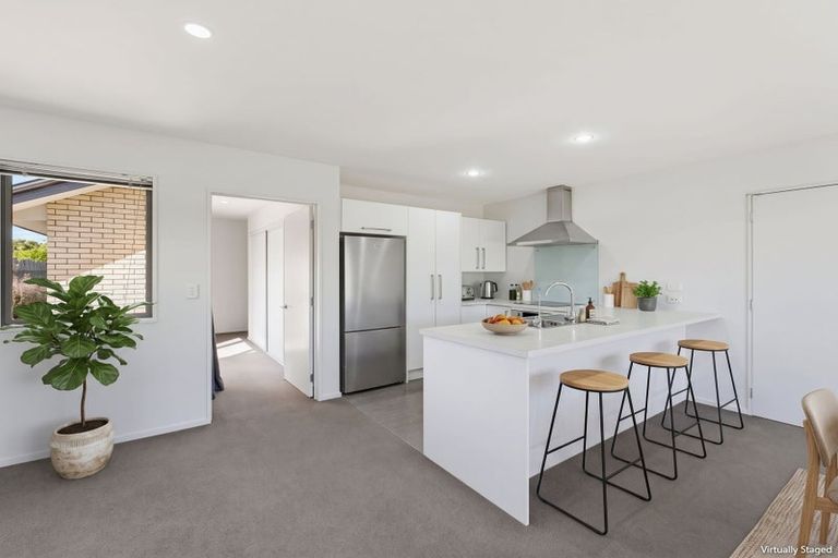 Photo of property in 17 Charente Way, Yaldhurst, Christchurch, 8042